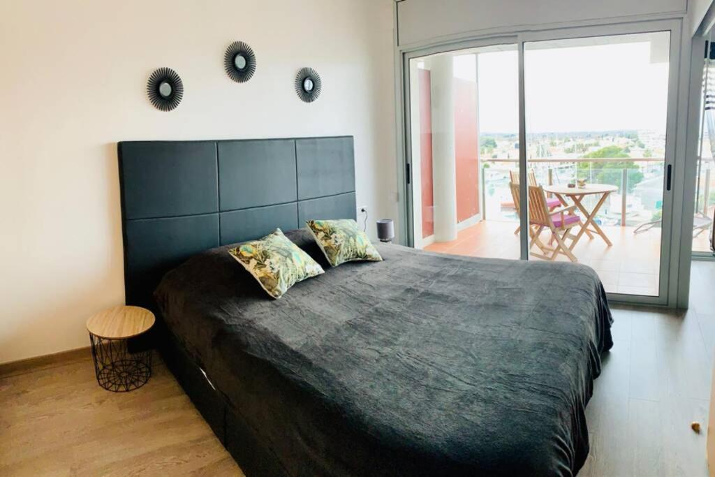 Les Marines Apartment Roses Ngoại thất bức ảnh