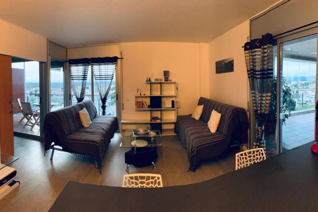 Les Marines Apartment Roses Ngoại thất bức ảnh