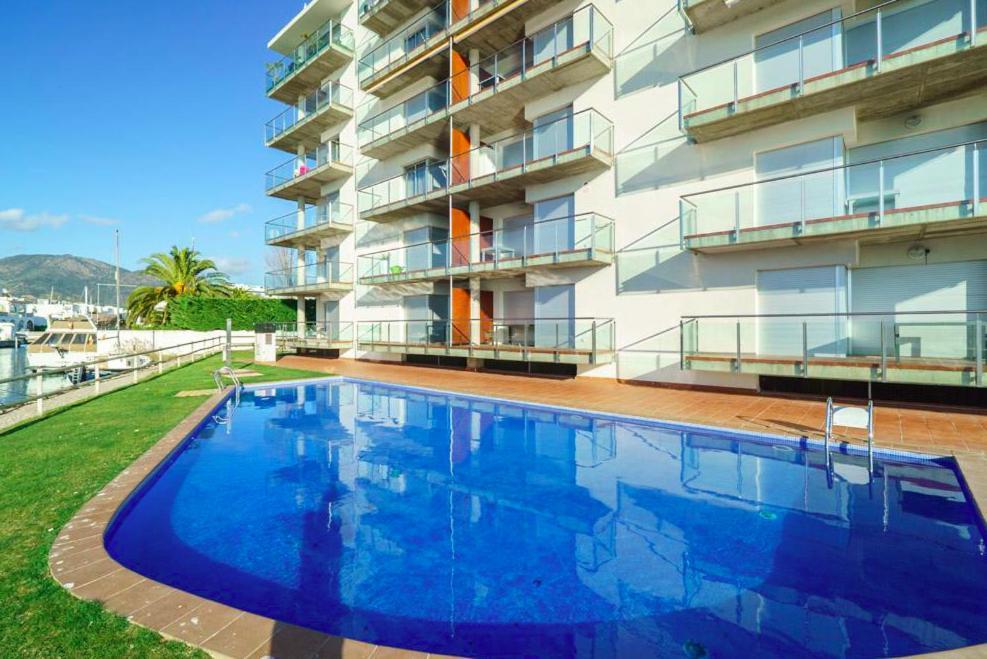 Les Marines Apartment Roses Ngoại thất bức ảnh
